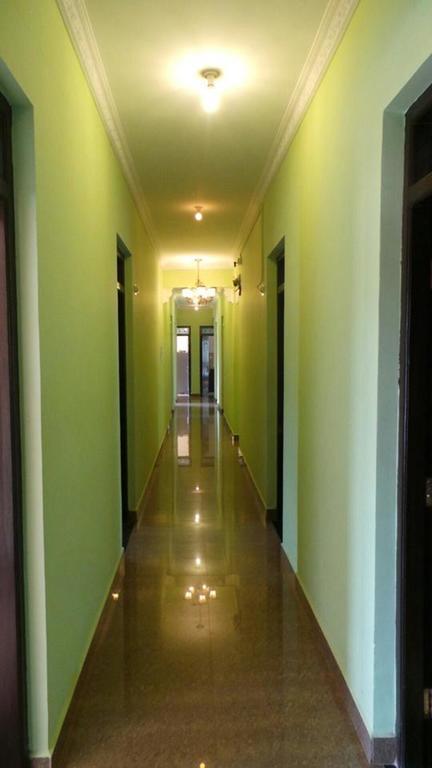 Ocean Crest Hotel Colva Esterno foto
